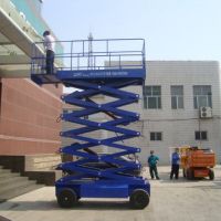 四川起重機(jī)-液壓升降平臺銷售安裝