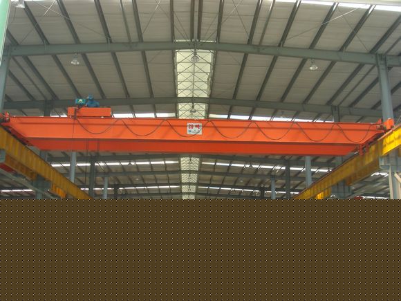 上海電動葫蘆雙梁起重機(jī)